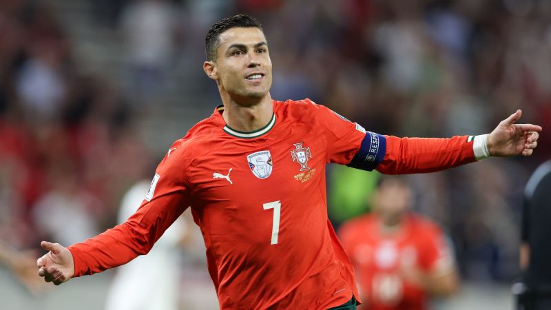Cristiano Ronaldo se convierte en el primer futbolista multimillonario, según Bloomberg