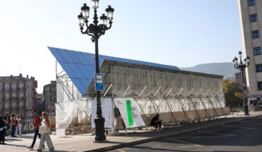 La Bienal de Arquitectura invita a reflexionar en Bilbao sobre el 'fast fashion' en las rehabilitaciones de viviendas