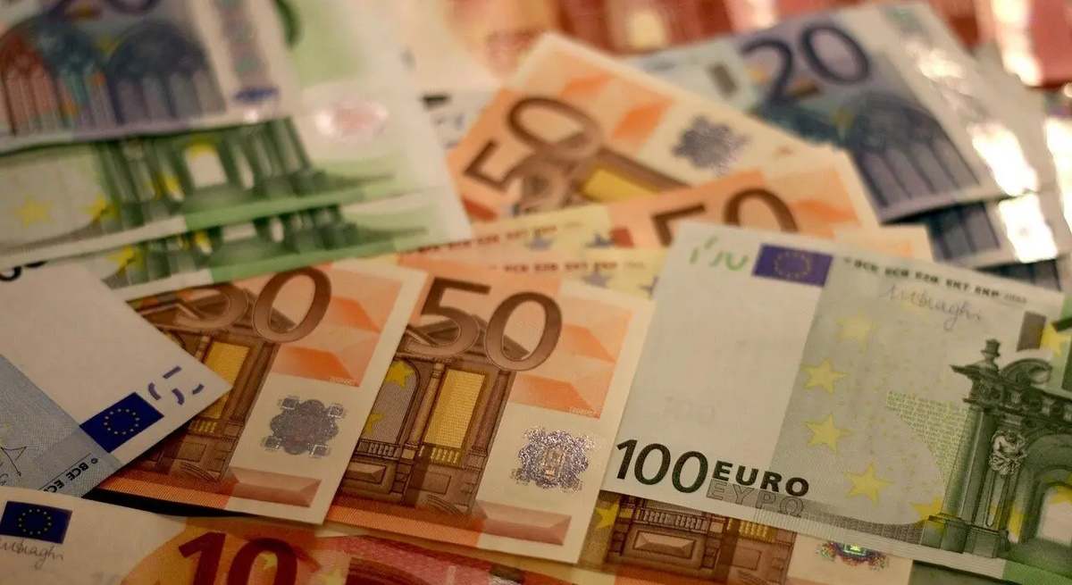 las cotizadas españolas reparten hasta septiembre casi 30.000 millones y rozan el total de 2023