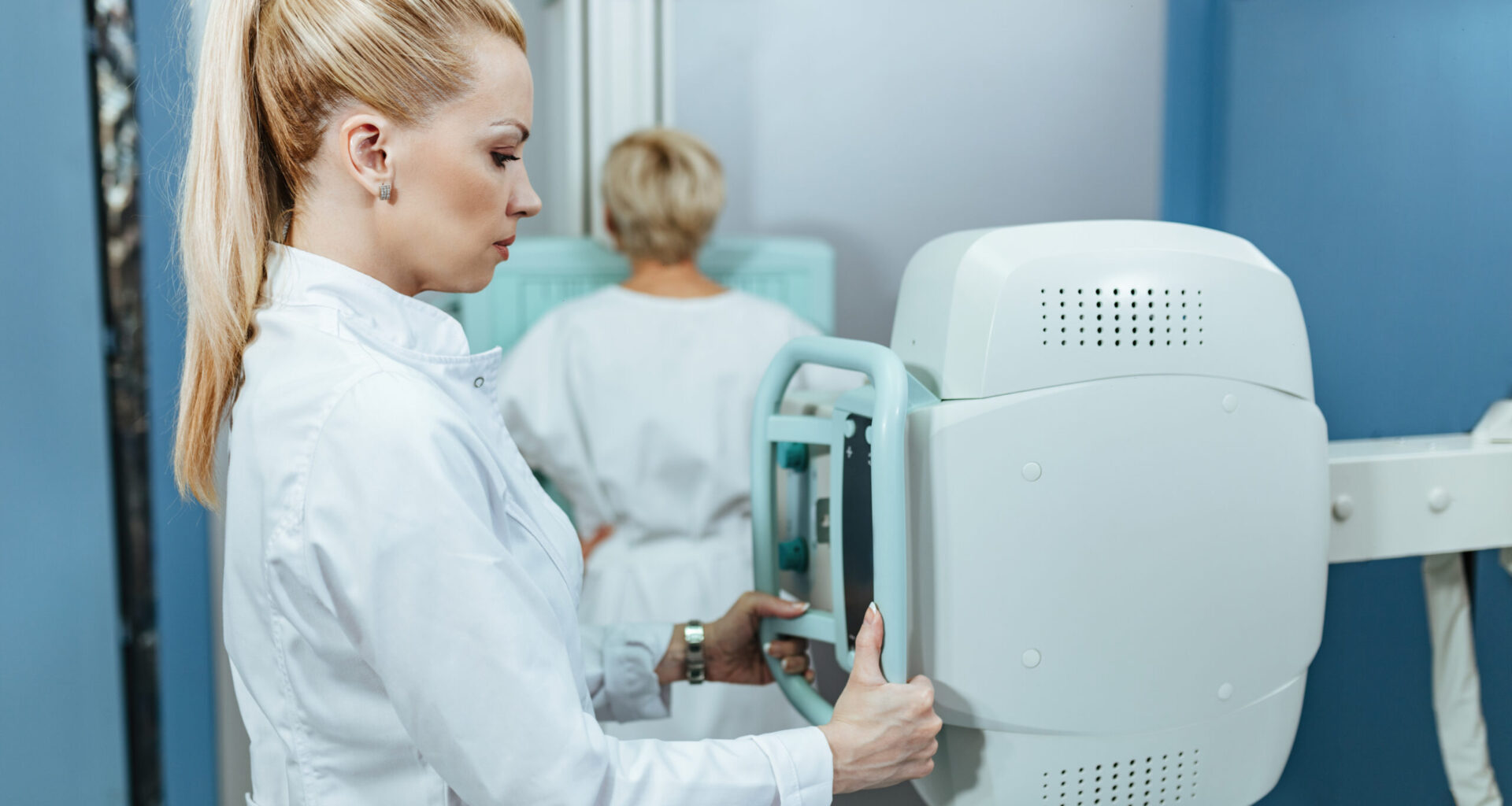 Los radiólogos que utilizan la inteligencia artificial tienen la posibilidad de poder ver el riesgo asignado a la mamografía, según especialistas en mama de la SERAM