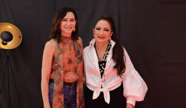 La presidenta Isabel Díaz Ayuso durante el concierto de Gloria Estefan