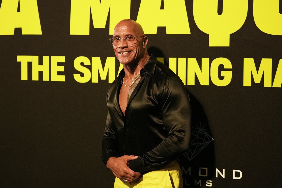 La Jornada - Dwayne Johnson ‘La Roca’ da vida a un emblema poco recordado de la UFC