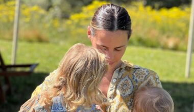 Claudia Osborne comparte nuevas imágenes con sus hijas