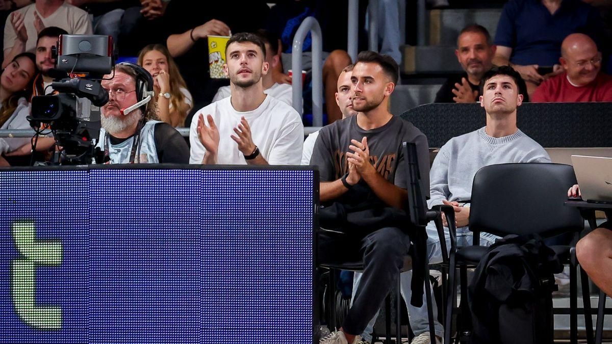 Joan García y Eric García no se quisieron perder el partido ante Valencia