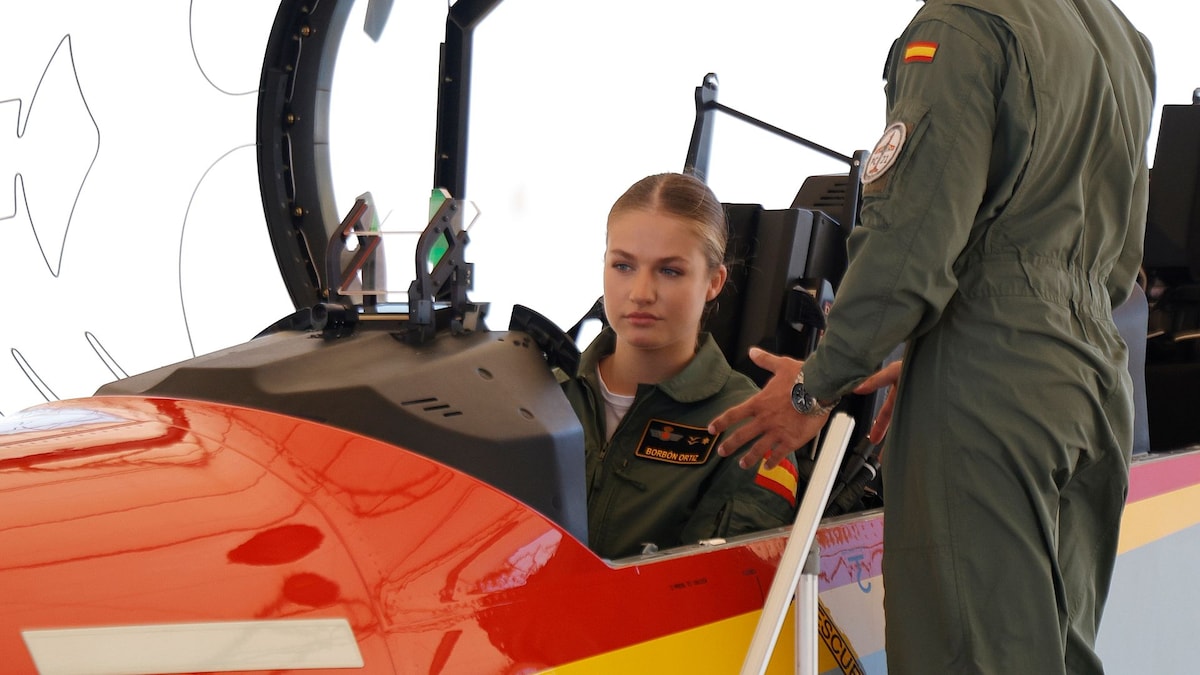 todos quieren ser Maverick con sus fotos al estilo 'Top Gun'