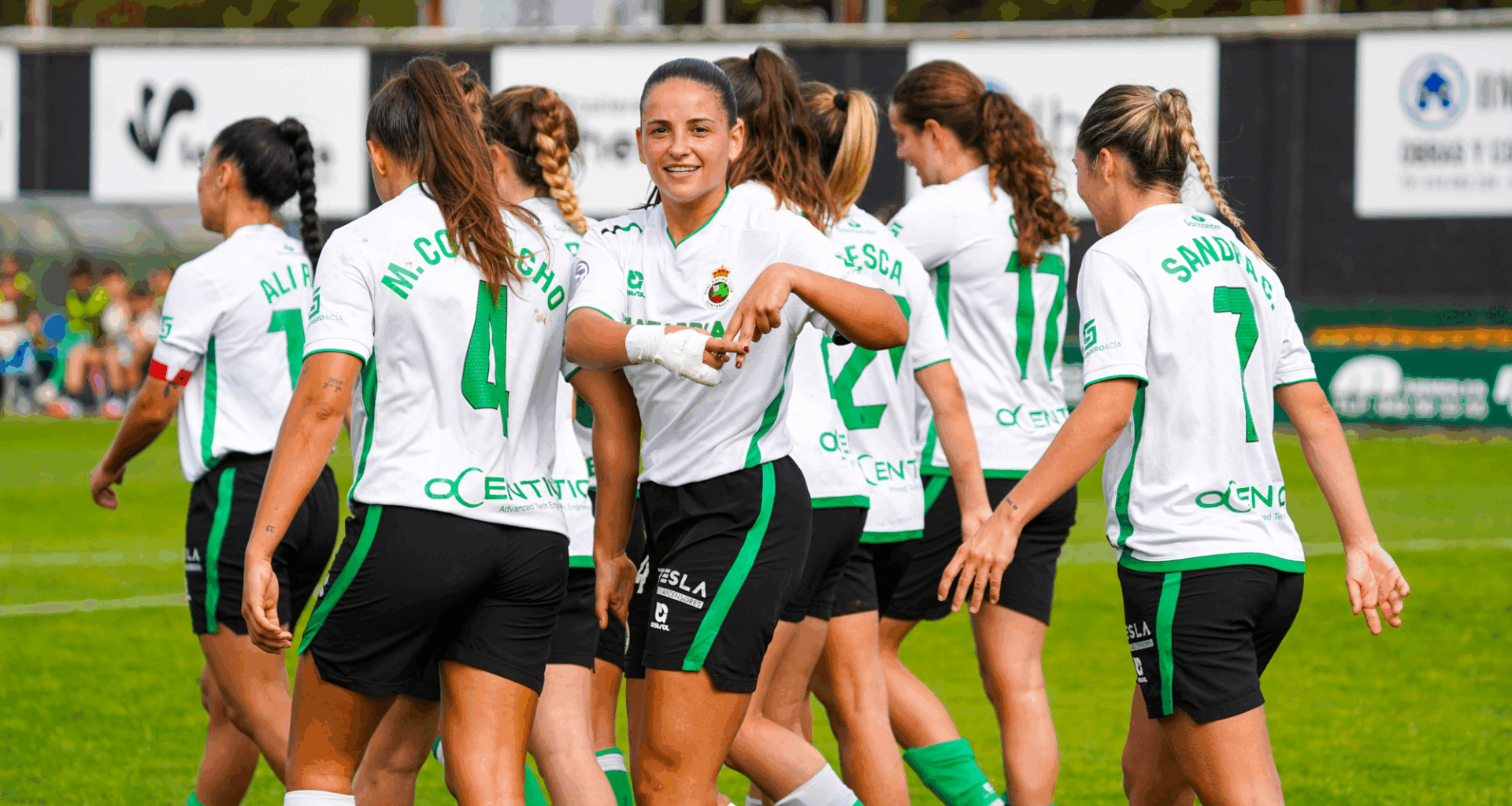 El Racing sale victorioso del duelo directo ante el Celta (3-0) | Real Racing Club