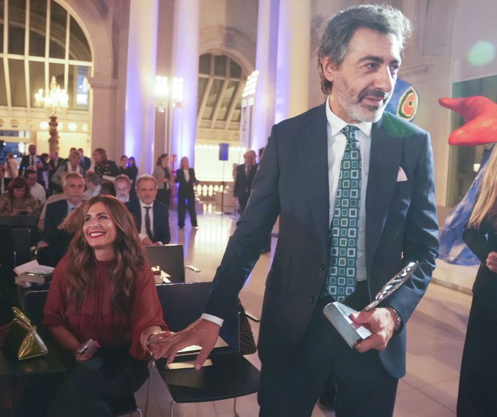 Juan del Val gana el Premio Planeta 2025 y se lo dedica a Nuria Roca