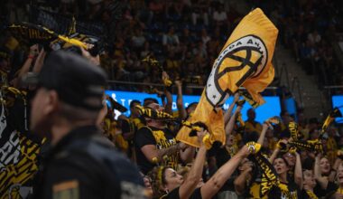 Las gradas del Santiago Martín, con público durante el duelo de liga del pasado fin de semana en Liga ACB.