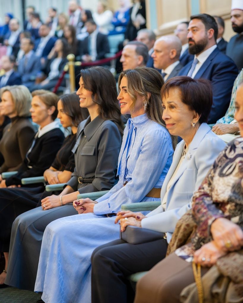 Rania de Jordania en la apertura del Parlamento hachemita en Amán, 2025