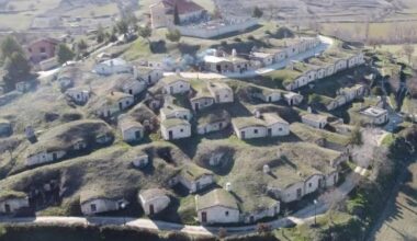 El pueblo de Burgos que impulsa el turismo enológico y el deporte con un torneo de golf