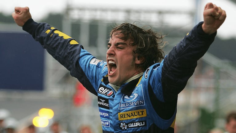 El festejo del piloto español con tras ganar la Copa Constructores con Renault. (Foto: Alpine/Web Oficial)