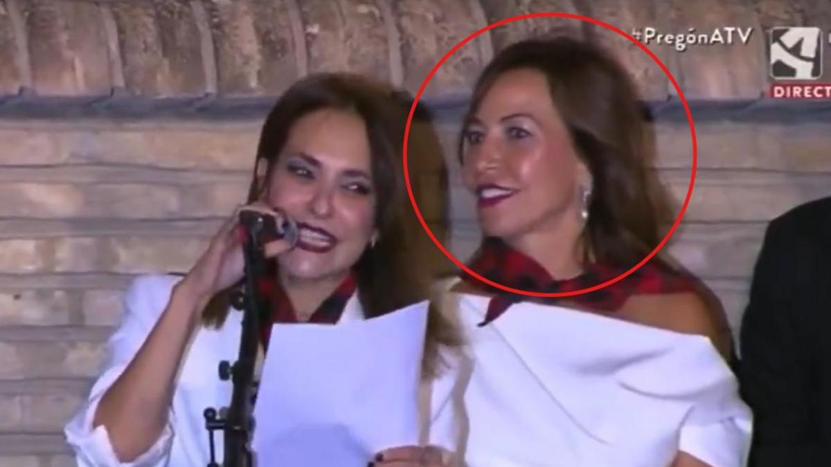 La directora de cine Paula Ortiz da el pregón en Zaragoza y lo que dice deja a la alcaldesa, del PP, con esta cara