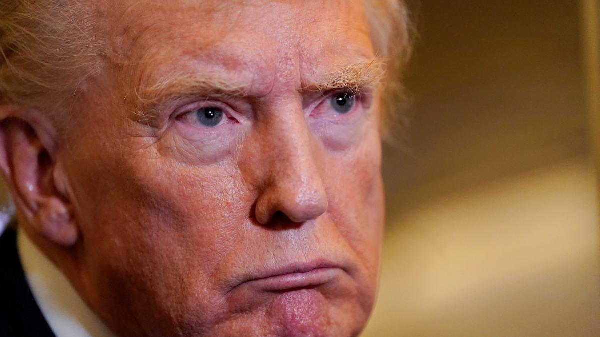 Trump confirma que el alto el fuego sigue en Gaza y niega que Hamás disparase a soldados de Israel