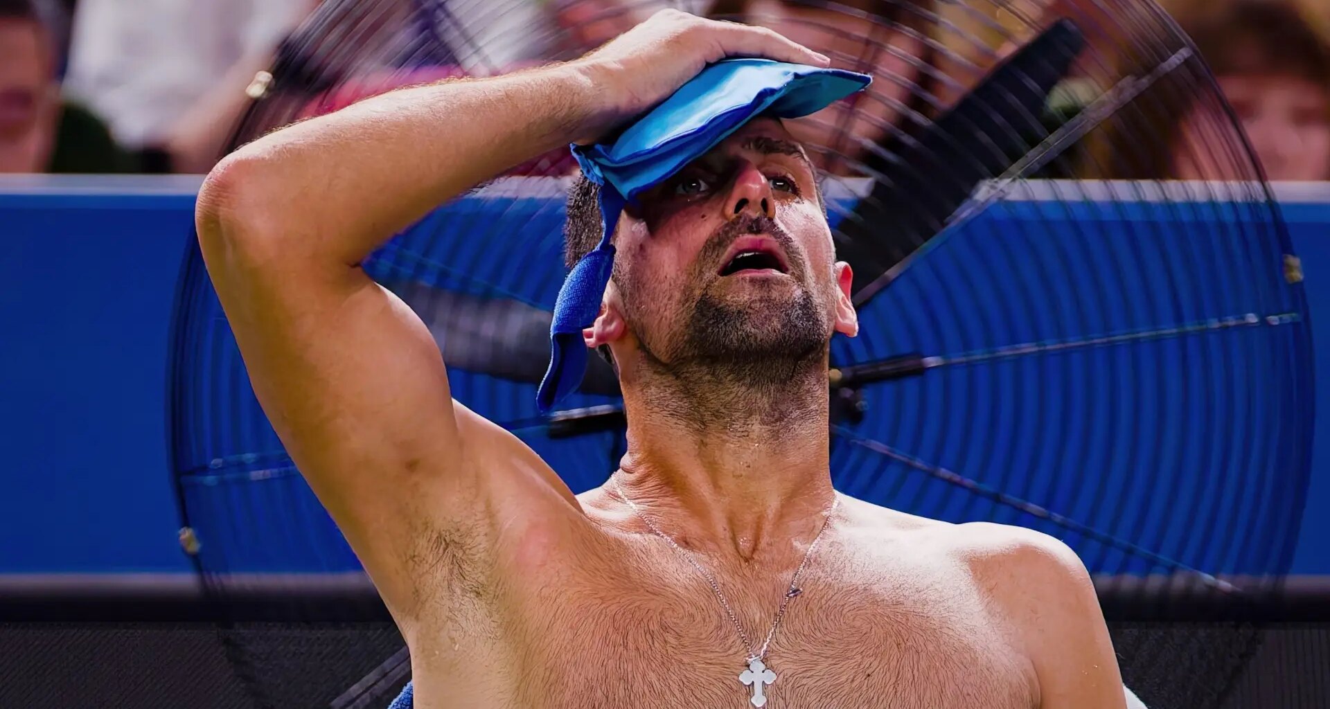 El mal trago de Novak Djokovic antes de vencer al español Jaume Munar en Shanghái