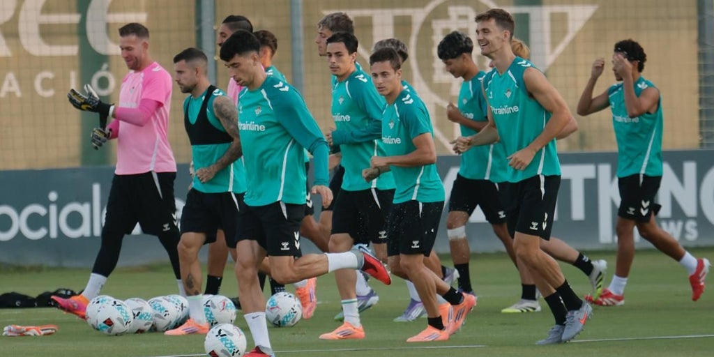 El Betis cierra la semana con muchos canteranos, Bartra, Llorente y Deossa