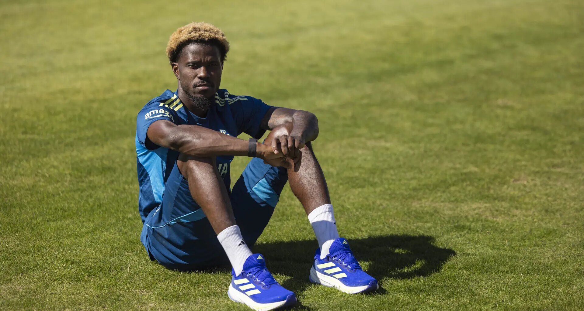 "Jugué mucho en la calle, descalzo y sin botas"