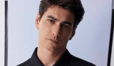 "Está escrito por alguien que no sabe escribir y a quien no le gusta leer"