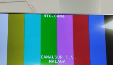 Canal Sur Televisión corta de golpe su programación por la huelga pro Palestina mientras la RTVE sigue emitiendo