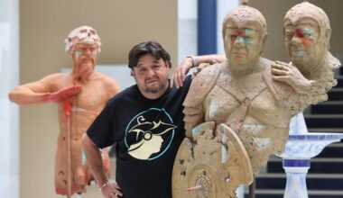 Belmonte conquista Madrid con una exposición sobre sus 40 años de trayectoria escultórica en el Parque del Retiro