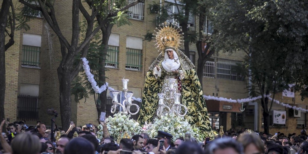 La Esperanza de Triana se adentra este domingo en las Tres Mil Viviendas
