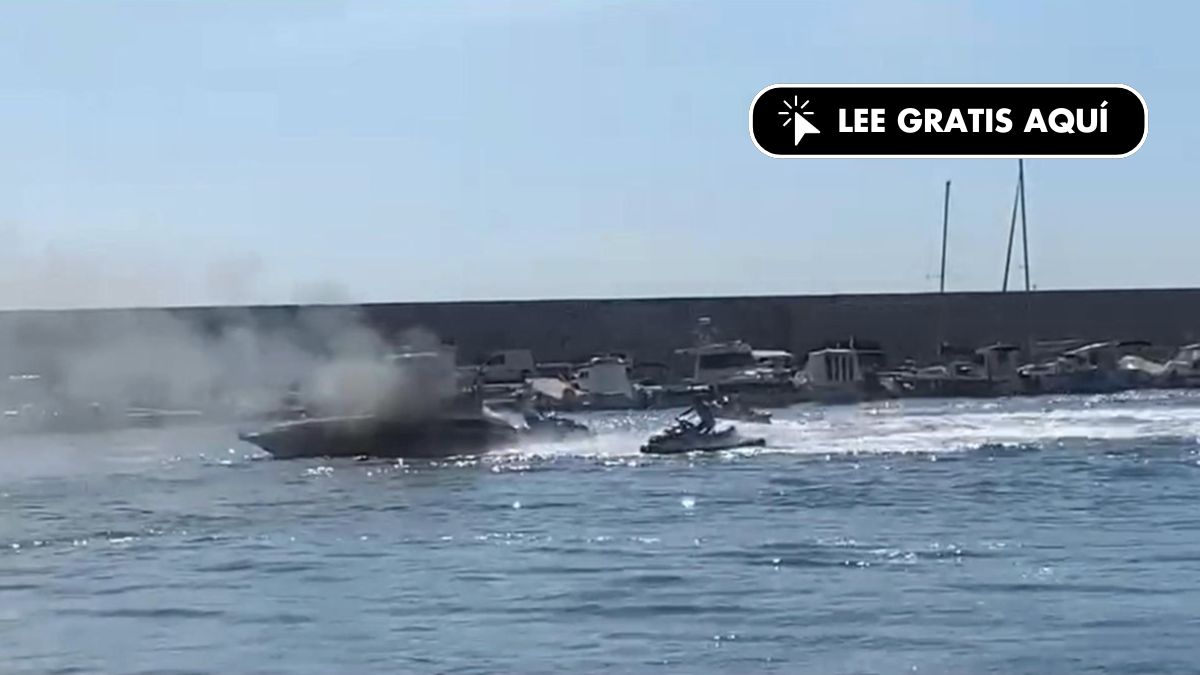 Ocho heridos tras la explosión de un barco en el puerto deportivo de Fuengirola (Málaga)