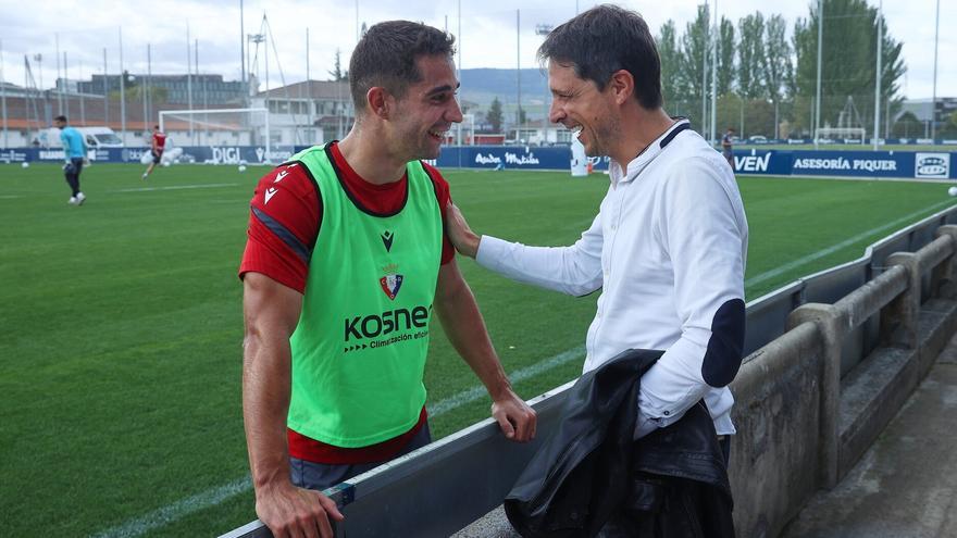Reencuentro de Osambela con su primer entrenador en Osasuna: “Tiene madera de capitán”