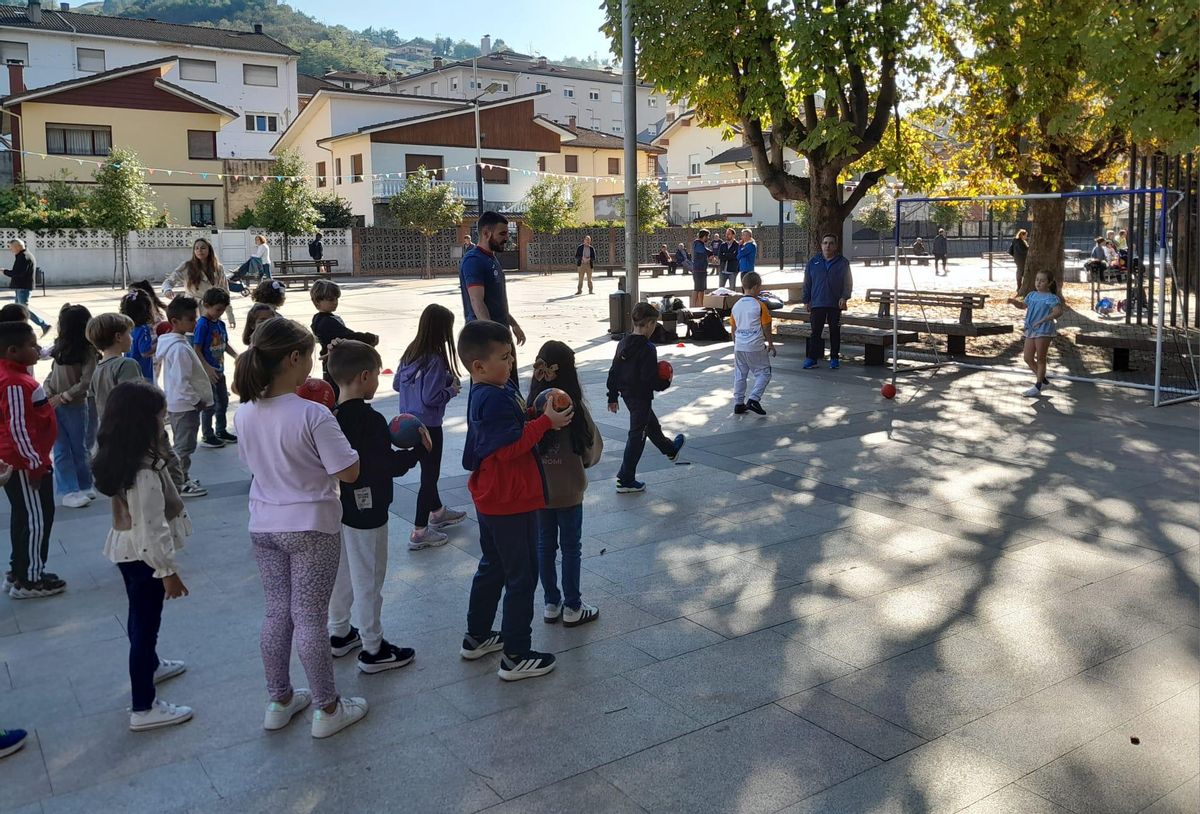 Uno de los grupos de chavales, en el entrenamiento.