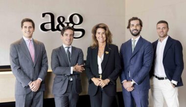 El exfutbolista navarro Javier Eraso se incorpora como banquero privado a la firma A&amp;G