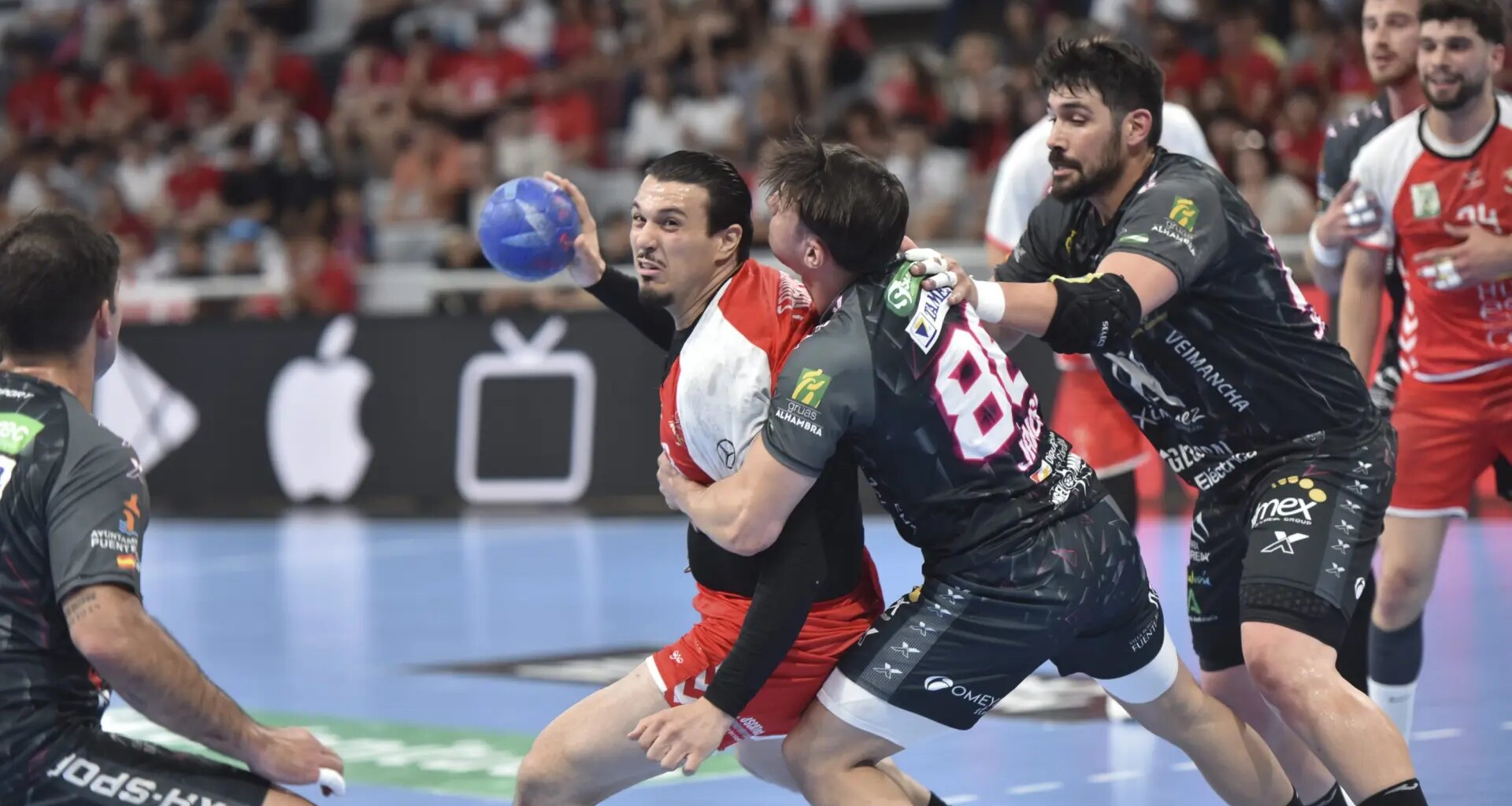 Puente Genil, un examen "muy duro" para un Bada Huesca con sed de victoria