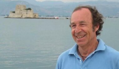 Fallece Alejandro Sierra, histórico propietario de la camisería Sierra de Gijón