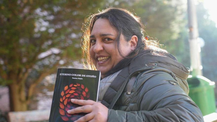 Yoanna Mojón publica el poemario, ‘Eterno color de otoño’