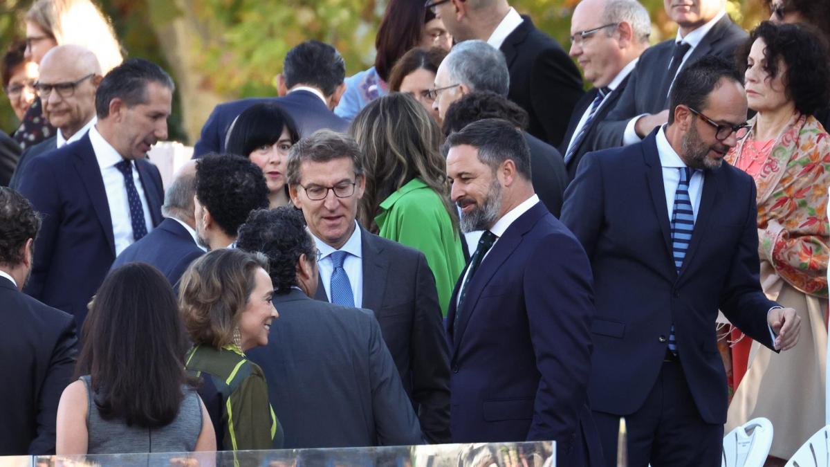 Abascal no irá a la tribuna de autoridades porque cree que Sánchez usa el 12-O para blanquear al Gobierno