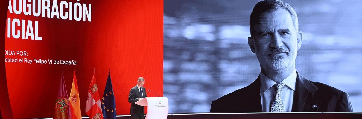 AVE en el XXVIII Congreso Nacional de la Empresa Familiar presidido por S.M. el Rey Felipe VI