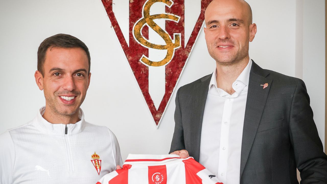 Directo: Borja Jiménez explica su nuevo proyecto a la afición del Sporting - La Voz de Asturias