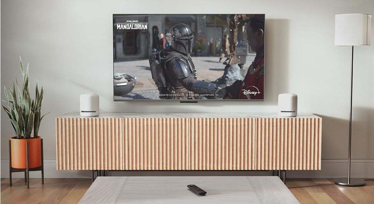 Así he convertido mi tele antigua en una Smart TV con Netflix, Prime Video y DAZN por menos de 50€