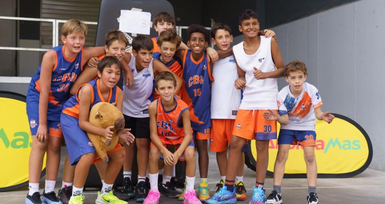 3x3 Ahorramas: deporte, salud... y muchas sonrisas - PORTADA - NOTICIAS