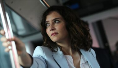 El Gobierno de Ayuso informa de lo que va a hacer en el Metro de Madrid este 12 de octubre y el cabreo es mayúsculo