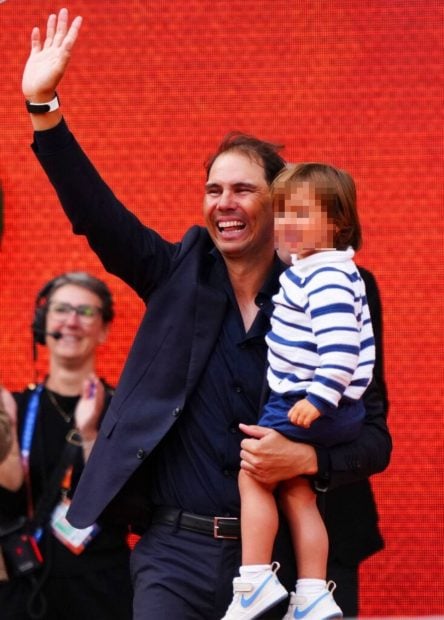Rafa Nadal junto a su hijo. (Foto: Gtres)