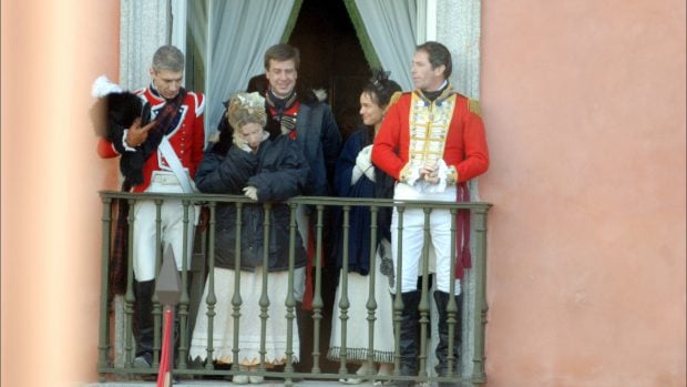 Genoveva Casanova y Cayetano Martínez de Irujo en la grabación de 'Los fantasmas de Goya'. (FOTO: GTRES)