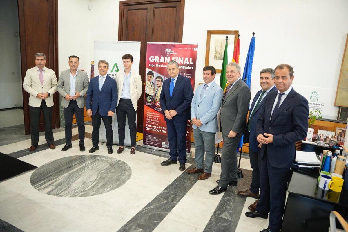 Andalucía presenta el cartel de la final de la Liga Nacional de Novilladas que se celebrará en Sanlúcar (Cádiz)