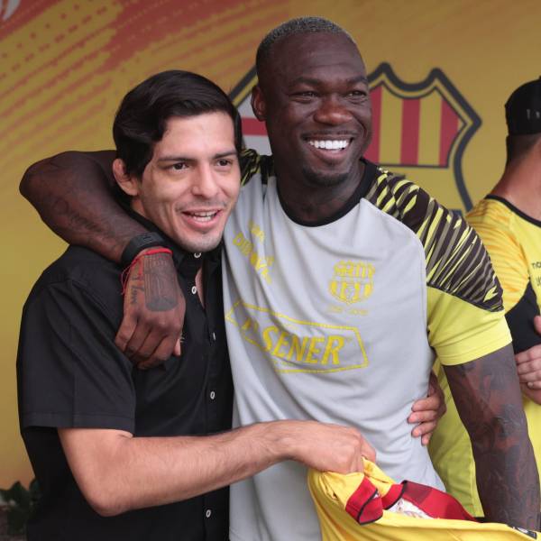 Barcelona SC recibió la visita de Adrián Luna Martinetti, tras conseguir su contrato en la UFC