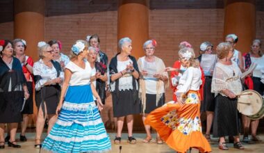 La Gala del Día del Mayor, bajo el lema “Combatiendo el edadismo”, da inicio a un mes lleno de actividades lúdicas, deportivas y culturales dirigidas a los mayores de la ciudad