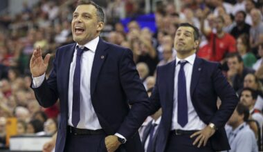 Galbiati le cede el puesto a Pablo Pin en la rueda de prensa como homenaje