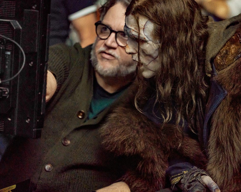 guillermo del toro frankenstein jacob elordi