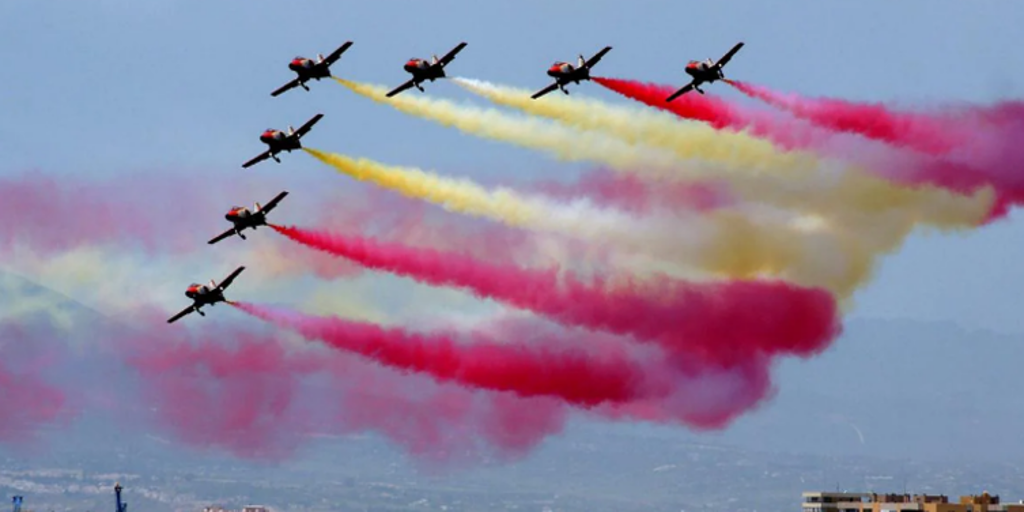 Estos son los aviones que vuelan en el desfile del Día de la Hispanidad en Madrid