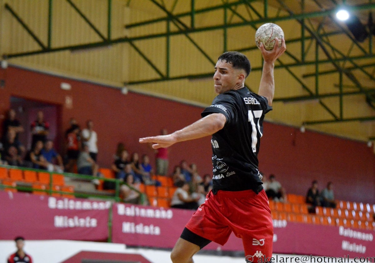 Balonmano Mislata vence a Móstoles y sigue arriba en la Primera Nacional