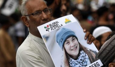 Activistas de la Flotilla denuncian que Greta Thunberg fue torturada en Israel: "La golpearon y arrastraron"