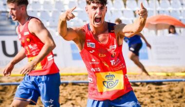 Rodrigo Peláez cona selección española (BM CIUDAD DE GRANADA)