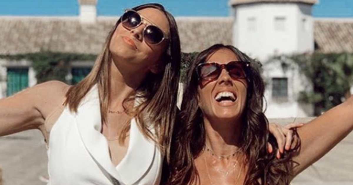 La imagen del reencuentro de Irene Rosales y Anabel Pantoja tras la separación: así está su relación