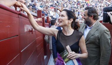 Isabel Díaz Ayuso impacta con transparencias en Las Ventas